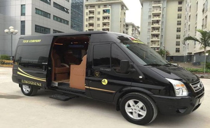 Limousine là một phương tiện di chuyển giá rẻ từ Nội Bài về Thanh Hóa
