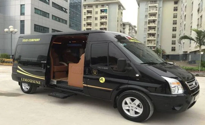 Limousine là một phương tiện di chuyển giá rẻ từ Nội Bài về Thanh Hóa