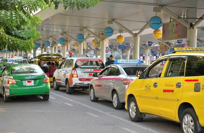Giá taxi đi sân bay Nội Bài