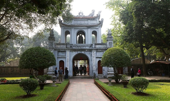 Văn Miếu Quốc Tử Giám có kiến trúc cổ kính, độc đáo