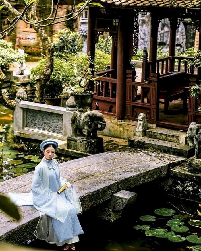 Việt Phủ Thành Chương là nơi chụp ảnh áo dài rất được yêu thích