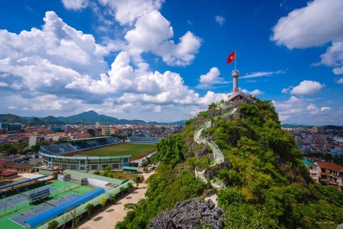 Lạng Sơn được ví như nàng thơ núi rừng Đông Bắc