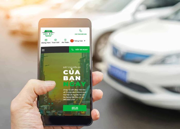 Đặt xe đi Nội Bài đơn giản qua app công nghệ