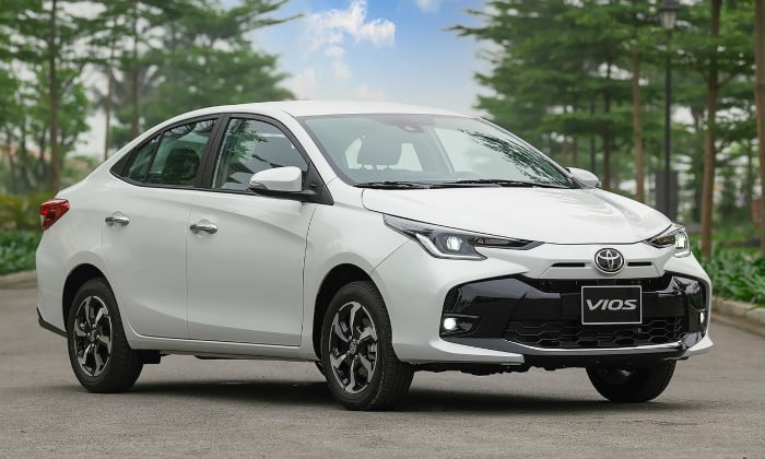 Xe taxi Thăng Long mới, hiện đại